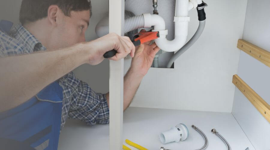 Expert burst pipe repair services in Oakton, VA
